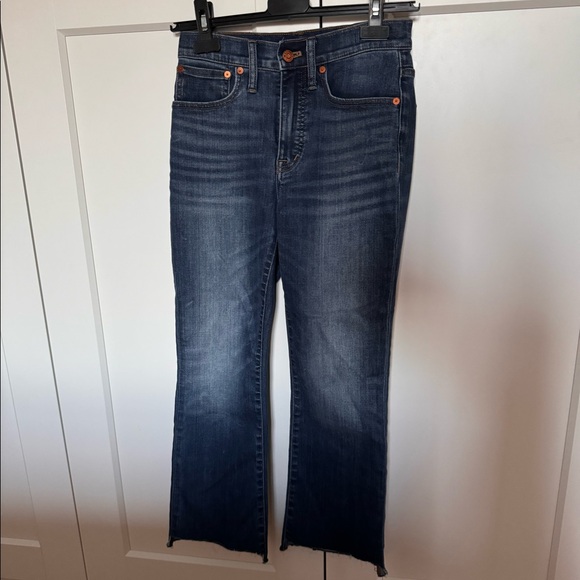 Madewell Kick Out Crop - Picture 3 of 4